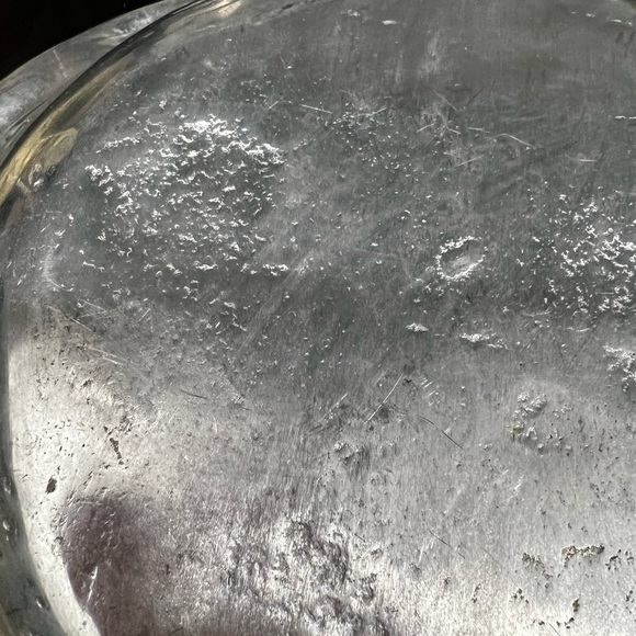 Hammered Alum/Metal Fruit Bowl - Picture 3 of 8